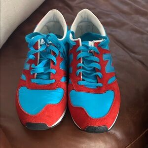 New balance 420 sneakers 10.5